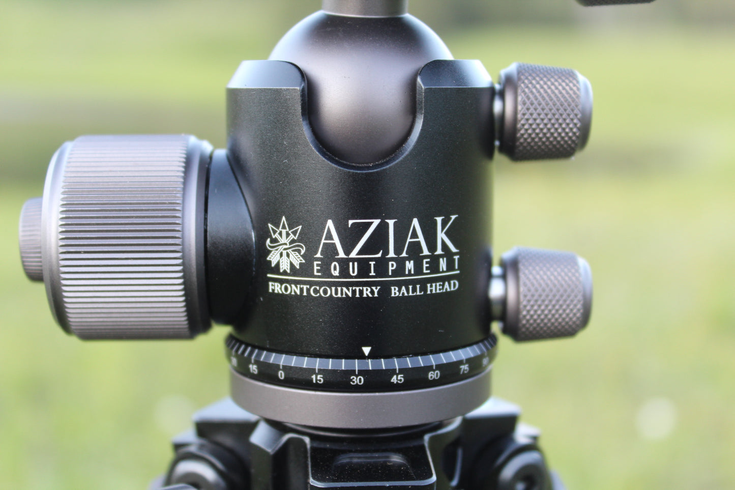 Aziak Equipment Frontcountry Tripod/Ball Head Combo